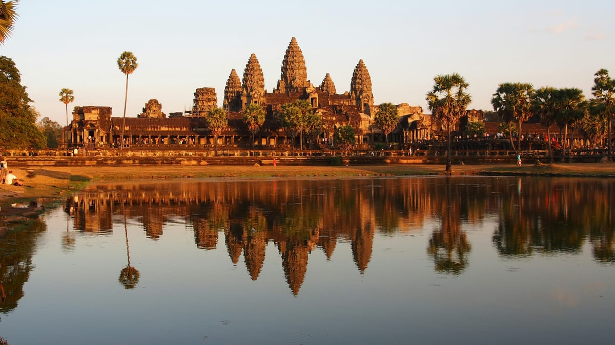 Les temples d’Angkor entre jungle et mémoire