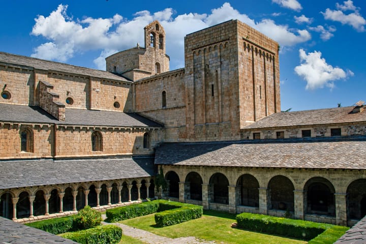 Les plus beaux cloîtres romans d’Europe