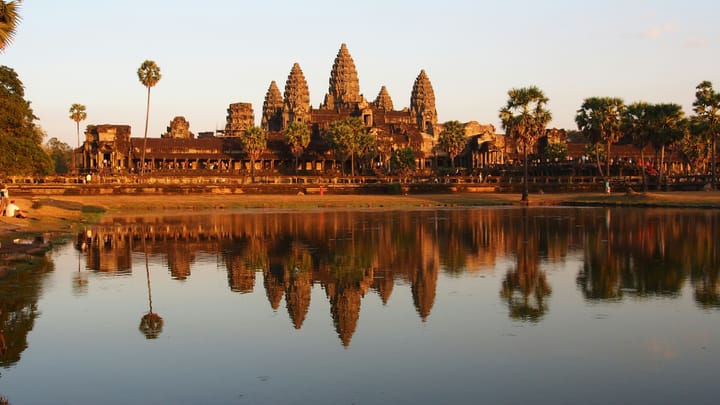 Les temples d’Angkor entre jungle et mémoire